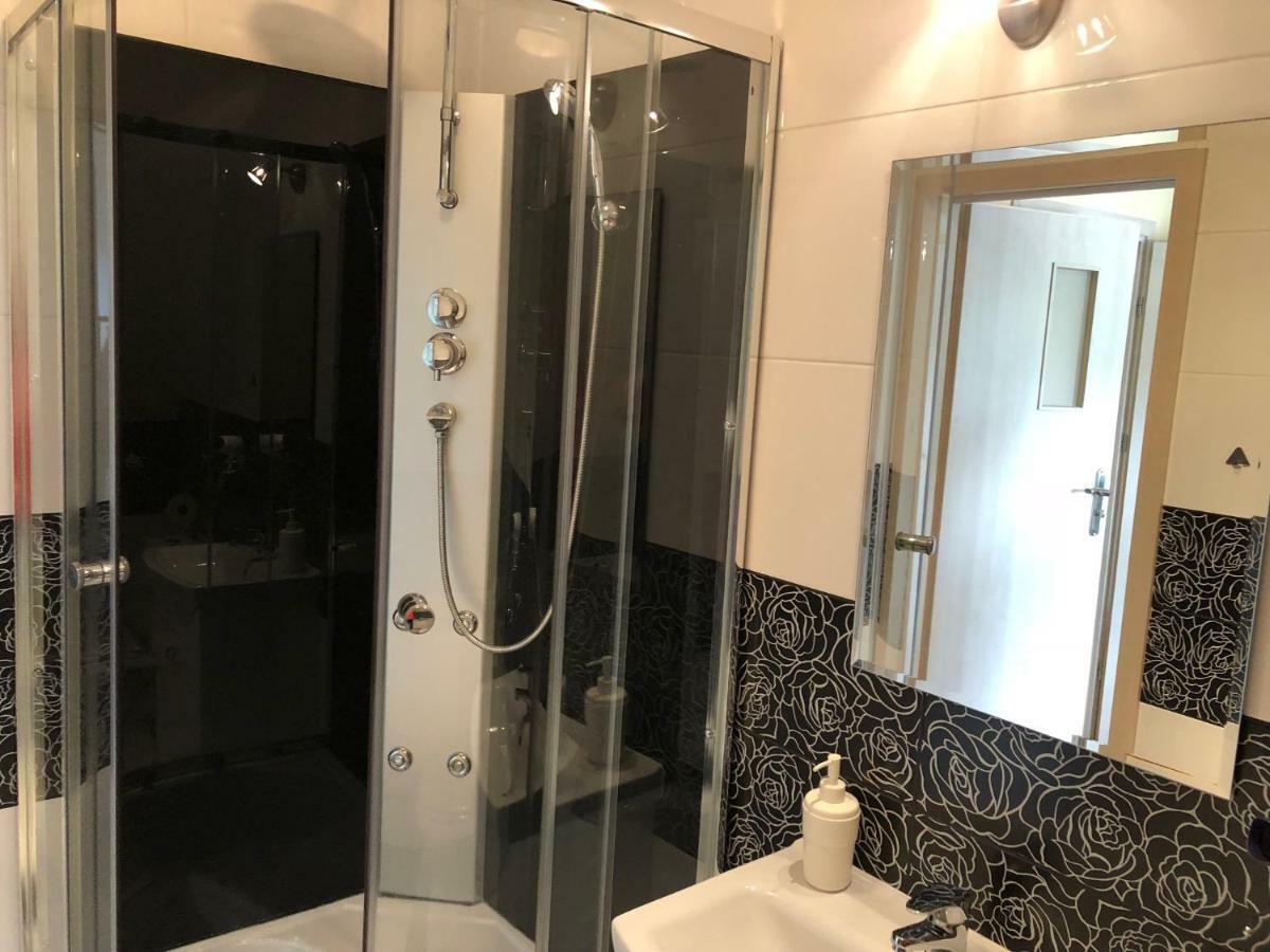 Apartamenty Mountain View - Bezplatny Parking クリニツァ・ズドルイ エクステリア 写真